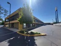 Park Inn by Radisson, Attalla-Gadsden - 2-Star