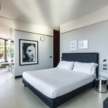 SeePort Hotel