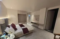 Hotel Divine Vista