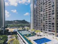 Diamond Head View Close to Waikiki Beach with Parking - Private Pools