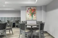 Homewood Suites by Hilton Williamsburg - Aamiainen