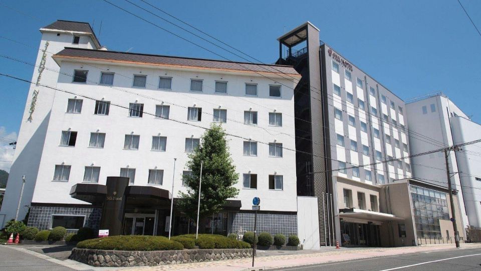 Silk Hotel