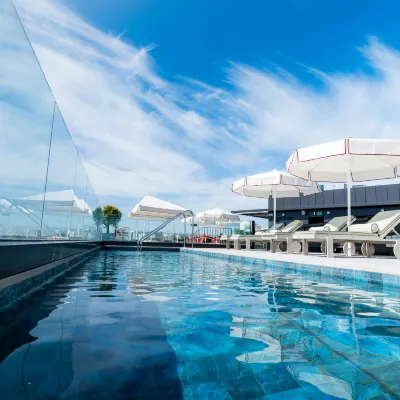 Sercotel Sevilla Don Luciano Hotels in der Nähe von La Adriatica Gebäude