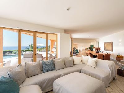 Casa Pôr do SAL - Boutique Guesthouse with Heated Pool & Sea Views