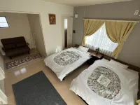 Petit Hotel Hikobee - balcony