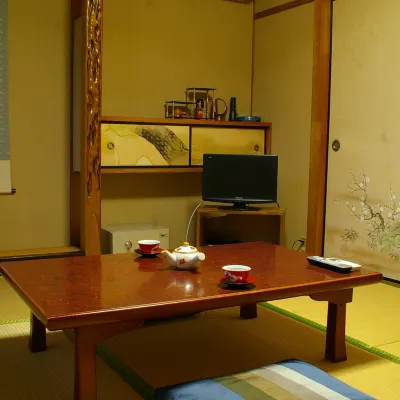 Ryokan Sansui 高之原站附近的飯店
