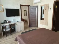 Celentano Mini-Hotel - Pensions