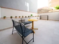 Sun & Moon Apart Hotel Hotels in El Prat de Llobregat