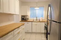 Relaxing Bethany Beach townhome - 1 mile from the beach