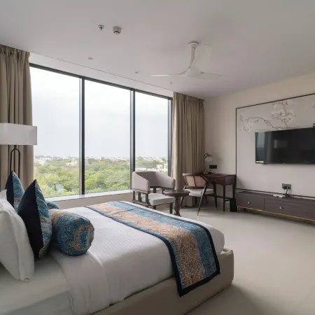 Hotel Lohara Inn