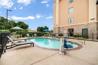 Hampton Inn Uvalde - Pools