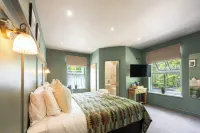 Tyn-y-Coed Inn Hotels in 