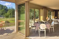 Hôtel les Rives - parking