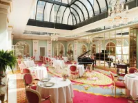 The Ritz London - Luxury