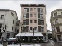 Hotel Corona