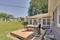 7 Mi to Kansas City Arrowhead Geha Stadium! - Homestays