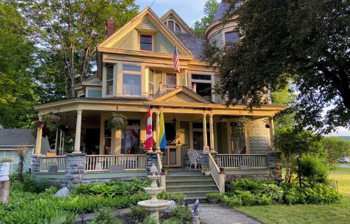 Bentley House Bed and Breakfast