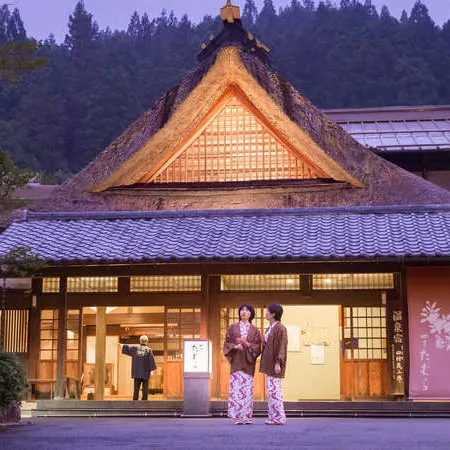 Shima Tamura