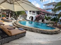 Best Western Jangwani Sea Breeze Hotel - piscina