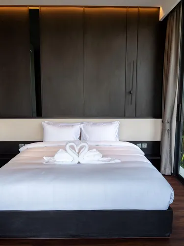 รูปภาพของBrand new stylish Aileen Villa near Naithon beach