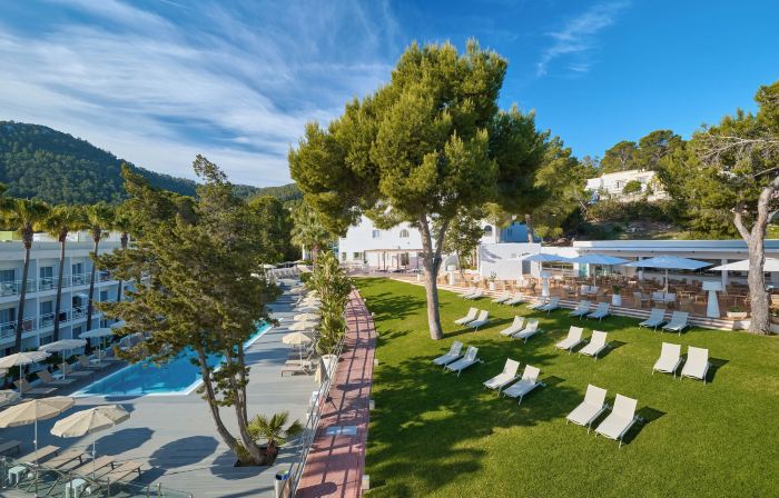 Grupotel Ibiza Beach Resort - Adults Only