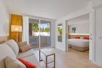 Palmanova Beach Apartments by TRH - ติดทะเล