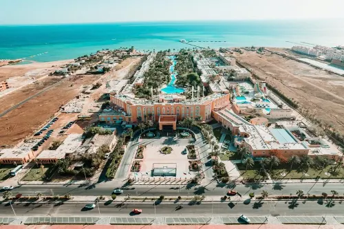 Golden Beach Resort - Hot Springs