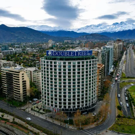 DoubleTree by Hilton Santiago Kennedy