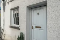7 Grade II Listed Cosy Cottage Free Parking - 2-Star