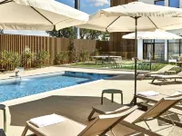 Ibis Budget la Roche-Sur-Yon - Pools