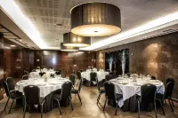 Hotel Zenit Pamplona - ที่มีบาร์
