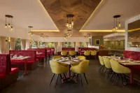 The Fern Residency, Solapur, Series by Marriott - servizio colazione