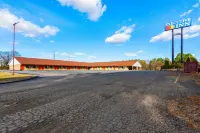 Budget Host Inn by Hotel O Portland Near I-65 - 무료 와이파이