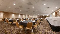 Crossroads Hotel & Event Center - parking