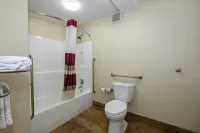 Red Roof Inn Columbus, MS - 2-Star