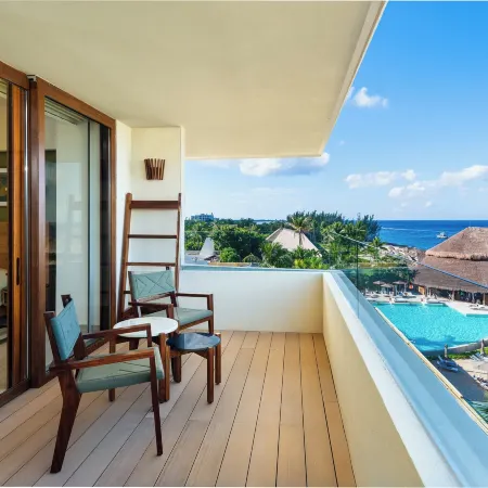 InterContinental Hotels PRESIDENTE COZUMEL RESORT SPA by IHG