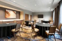 Fairfield Inn & Suites Boulder Longmont - breakfast