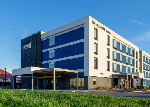 Home2 Suites by Hilton Fredericksburg South Spotsylvania - 駐車場