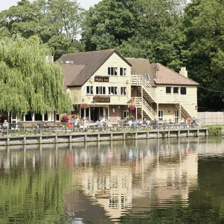 Premier Inn Maidstone (Sandling)