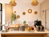 JK Living Hotel and Service Apartment - Morgenmad