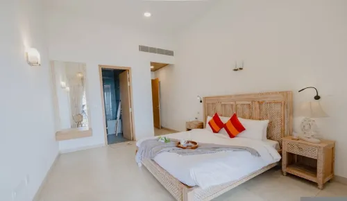 Villa Shankari - Beachside 3BR w Private Pool - 4-Star