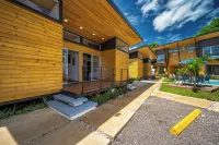 < 1 Mi to Playas del Coco: Studio w/ Pool Access! - 2 Yıldız
