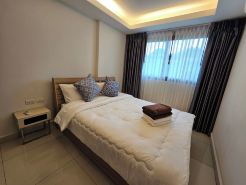 ห้องพัก-ห้องดูเพล็กซ์ชั้นบนสุดพร้อมเพดานสูง