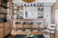 Les Bassans - Fontenille Collection - 5-Star
