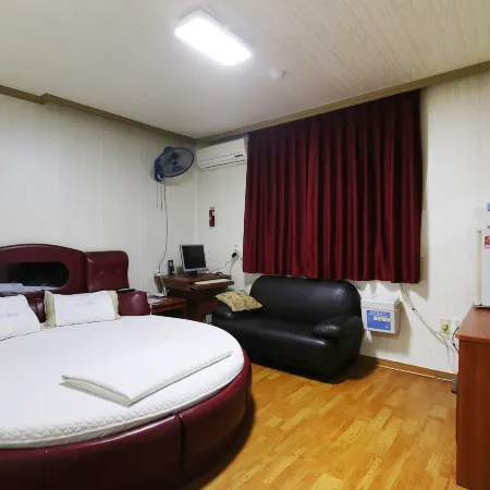 Yesan Grand Motel
