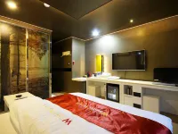 Chilgok Palgongsan W Drive-IN Hoteles cerca de Templo Pagyesa