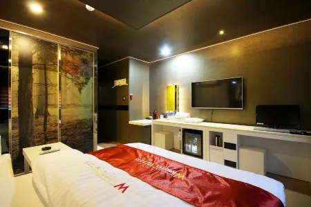 Chilgok Palgongsan W Drive-IN