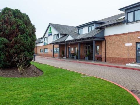 Holiday Inn Express EDINBURGH AIRPORT by IHG