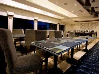 Continental Altamira Hotels in Карабальеда
