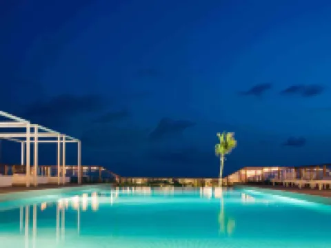 노보텔 오리샤 코토누